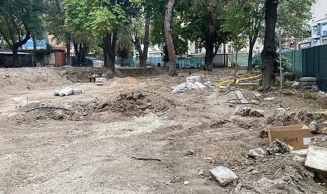 Dingiloğlu Parkı'nda Çalışmalar Hızla Devam Ediyor