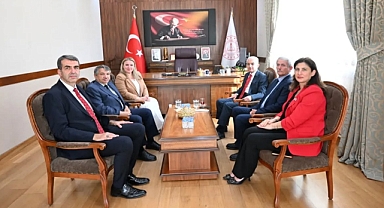 Eğitim Çalışmaları ve Projeler Görüşüldü