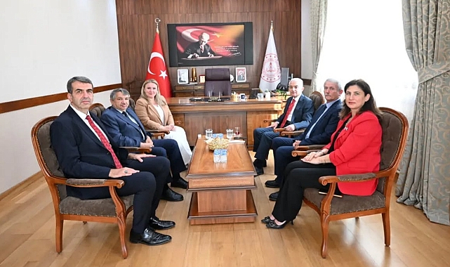Eğitim Çalışmaları ve Projeler Görüşüldü