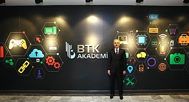 GENÇLERE YAPAY ZEKA EĞİTİMİ
