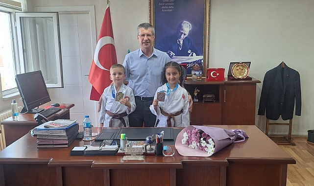 Kaymakam Orhan Şampiyon Sporcuları Kabul Etti