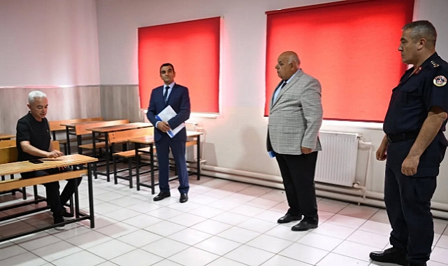 Vali Turan Babaeski'de Köy Okullarını Ziyaret Etti