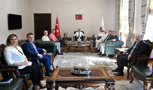 Vali Turan'dan İl Yöneticileri ile İstişare Toplantısı