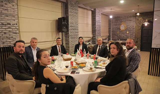 BELEDİYE BAŞKANI GENCAN, MUHTARLARLA BİR ARAYA GELDİ: "EN BÜYÜK GÜCÜMÜ SİZLERDEN ALIYORUM"