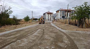 Kavaklı'da TOKİ Yol Çalışmaları Devam Ediyor