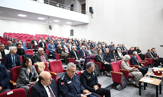 Kırklareli'nde Muhtarlar Günü Toplantısı Gerçekleştirildi