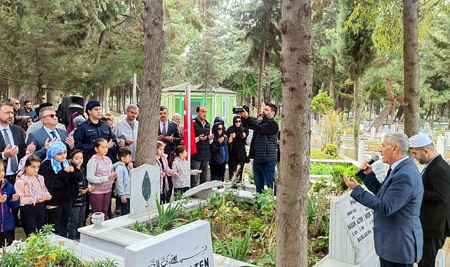 Şehit Neşe öğretmen ile babası mezarları başında anıldı