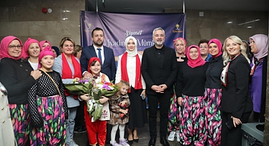 "Siyaset Kadınla Mümkün" Toplantısı Gerçekleşti