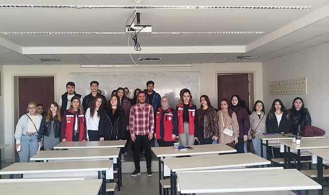 Vize'de "Yaşlılık ve Toplumsal Hayat" Konulu Seminer Düzenlendi