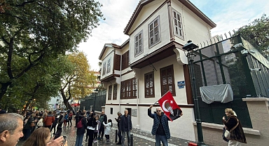 Atatürk, Selanik'te doğduğu evde anıldı