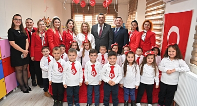 Başkan Volkan Nallar Cumhuriyet Bayramını Çocuklarla Kutladı