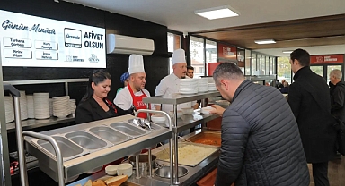 EDİRNE BELEDİYESİ’NDEN ANLAMLI VEFA: KENT LOKANTASI’NDA ÜCRETSİZ 10 KASIM MENÜSÜ