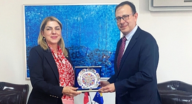 KLÜ Rektörü Prof. Dr. Rengin Ak’tan Kosova Priştine Büyükelçiliğine Ziyaret