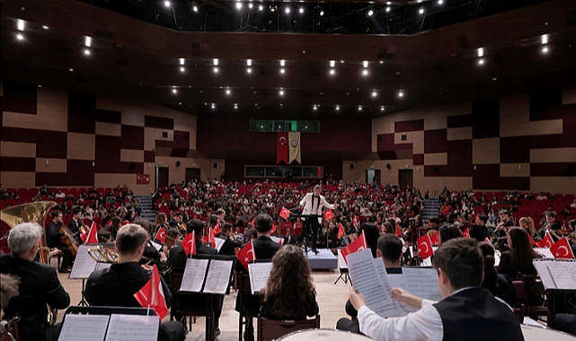 TRAKYA ÜNİVERSİTESİNDEN CUMHURİYET BAYRAMI’NA ÖZEL KONSER