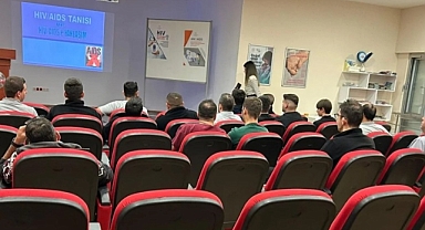 Babaeski'de Dünya AIDS Günü Kapsamında Sağlık Personeline Eğitim Verildi