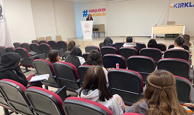 Babaeski KYK Kız Yurdu’nda Evlilik Öncesi Eğitim Programı Düzenlendi