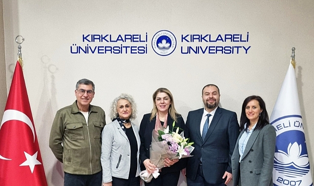Emekli Akademisyen Ve İdari Personelden KLÜ Rektörü Rengin Ak’a Ziyaret