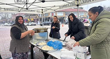 Pehlivanköy’de Lokma İkramı