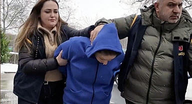 Teyzesini öldürüp, cesedini kolonya dökerek ateşe veren şüpheli ile eşi adliyede