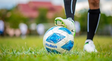 TFF 2. Lig Kırmızı Grup’ta 19. Hafta Tamamlandı: Zirvede Kıyasıya Yarış