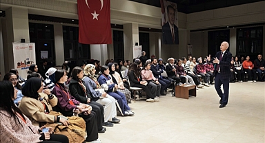 TRAKYA ÜNİVERSİTESİ REKTÖRÜ PROF.DR. MUSTAFA HATİPLER “MAZİDEN ATİYE” PROGRAMINDA AHLAT’TA ÖĞRENCİLERLE BULUŞTU