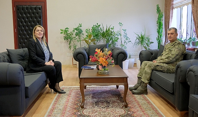 Tuğgeneral Erdal Köse’den KLÜ Rektörü Prof. Dr. Rengin Ak’a Nezaket Ziyareti