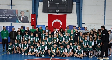 Vize’de Çocuk Basketbol Kampı Tamamlandı