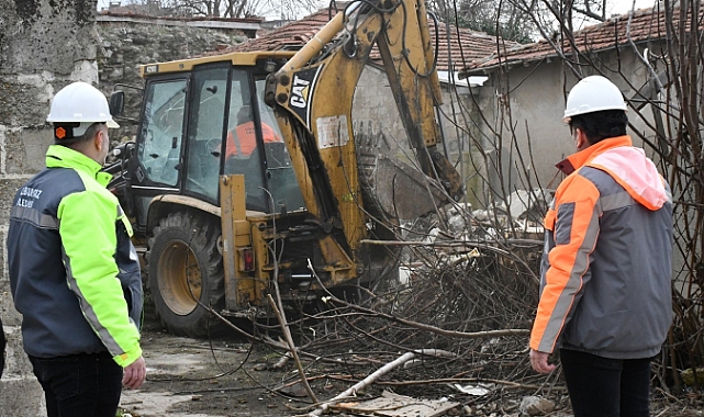 Lüleburgaz’da Riskli Binalar Bir Bir Yıkılıyor: Son 1 Yılda 49 Yapı Kaldırıldı
