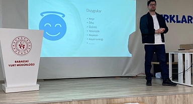 Babaeski Kız Yurdu'nda Ruh Sağlığı Farkındalık Konferansı Düzenlendi