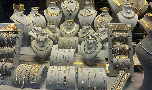 Gram Altın 7 Bin TL’yi Aştı! 7 Mart 2026 Güncel Altın Fiyatları