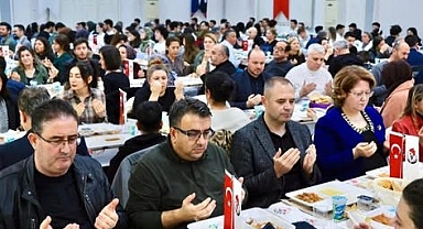Kırklareli'nde 14 Mart Tıp Bayramı İçin Anlamlı İftar Programı