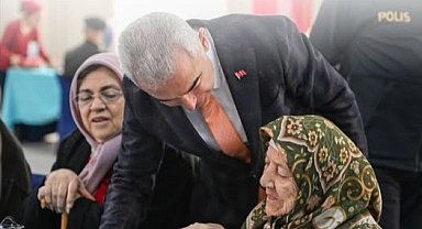 Kırklareli'nde Büyüklerimizin Değerine Vefa: Yaşlılar Haftası Kutlamaları Başladı