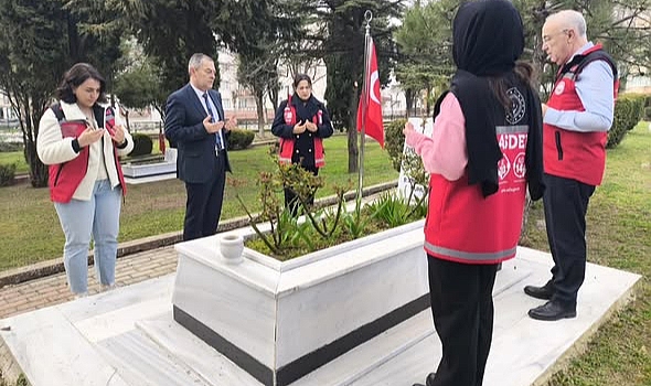Kırklareli'nde Şehit Mezarları İçin Bakım Seferberliği