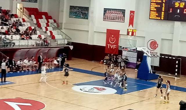 Kırklareli FBO’dan Play-Off’ta Muhteşem Başlangıç