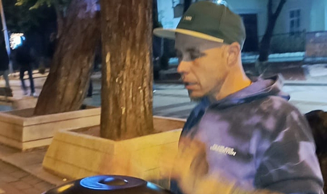 Kırklareli’nde Sokaklar Müziğe Teslim Oldu! Handpan Sanatçısı Yuwayto’dan Büyüleyici Performans
