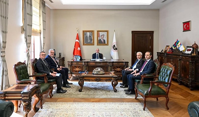 Kırklareli Valiliği’nde Önemli Zirve: Lüleburgaz Heyeti Vali Uğur Turan’ı Ziyaret Etti