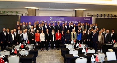 CANDAN BAŞKAN YENİDEN TRAKYA'NIN BAŞKANI OLARAK SEÇİLDİ: "BİRLİKTE GÜÇLÜYÜZ, BİRLİKTE TRAKYA'YIZ"