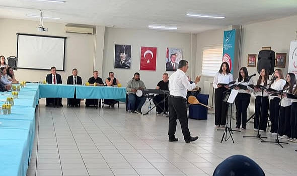 Kırklareli’nde Nesiller Buluşuyor: Öğrencilerden Anlamlı Müzik Dinletisi