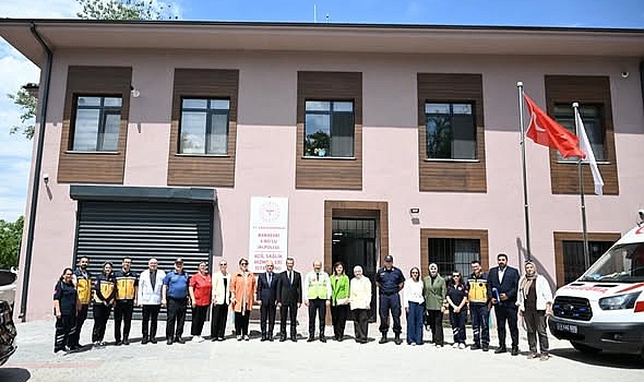 Alpullu'ya Modern Sağlık Yatırımı: 3 Hekimli Aile Sağlığı Merkezi ve 112 Acil Sağlık Hizmetleri Binası Hizmete Girdi