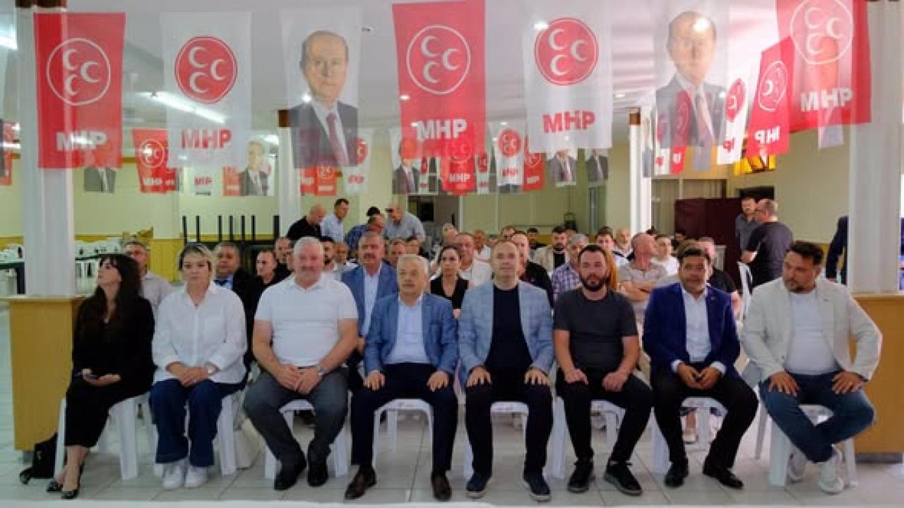 Derya Bulut, MHP Pehlivanköy İlçe Kongresinde Divan Başkanlığı Yaptı