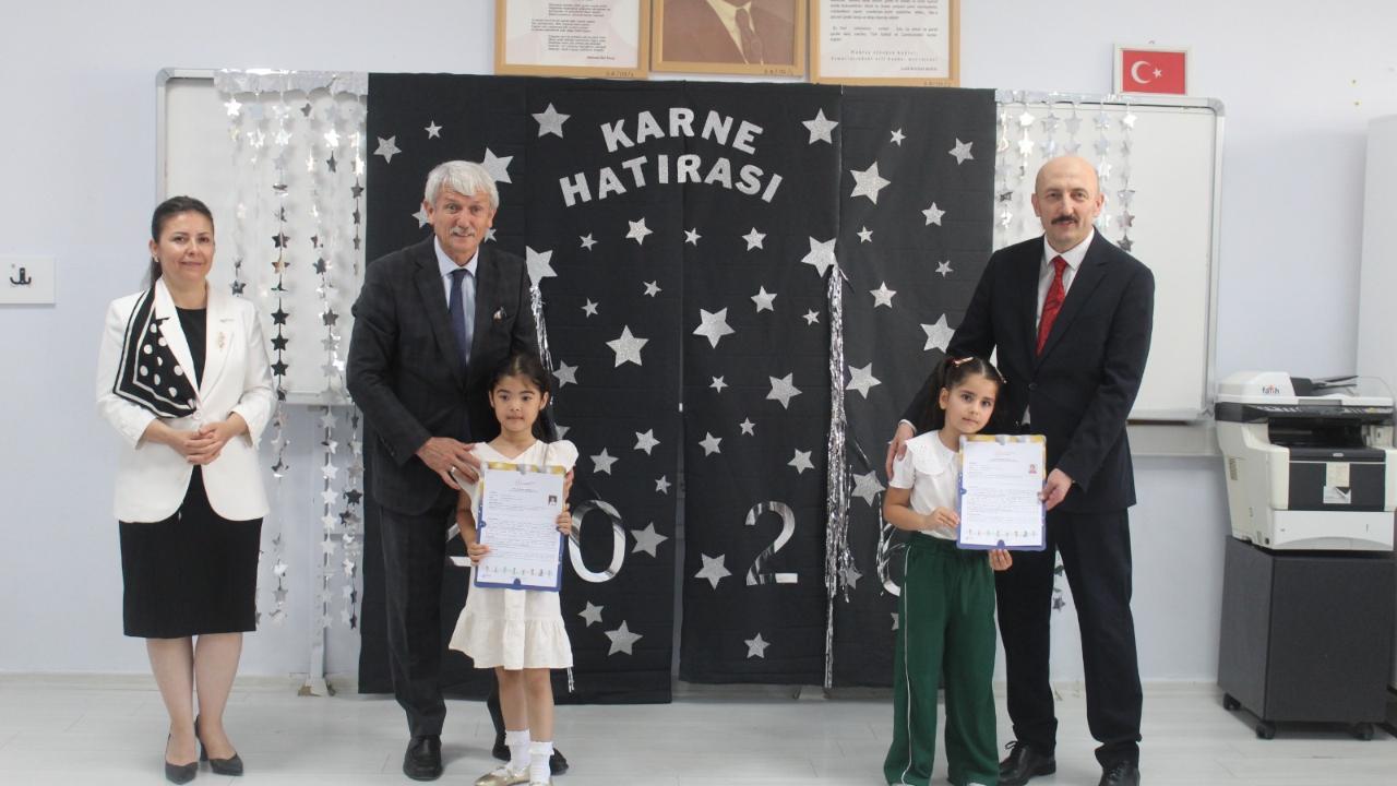 Kırklareli’nde Karne Coşkusu: Öğrenciler Yaz Tatiline Merhaba Dedi