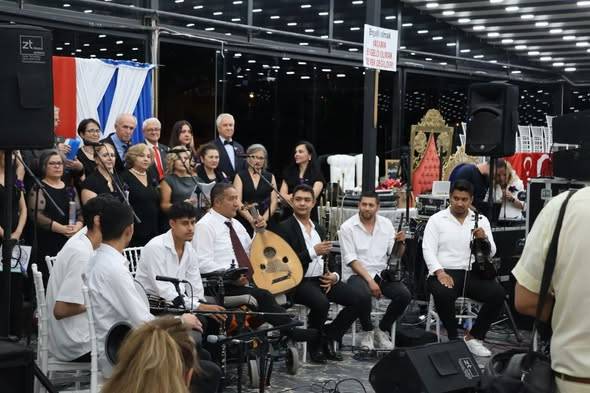 Babaeski’de Engelsiz Yaşam İçin Anlamlı Konser Düzenlendi