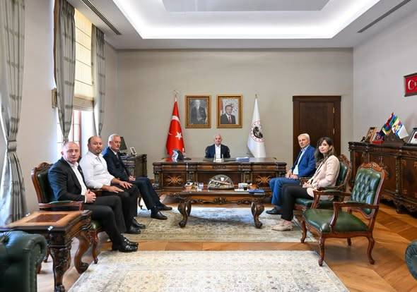 Kırklareli’nde Yeni Muhtarlar Valilikte Bir Araya Geldi