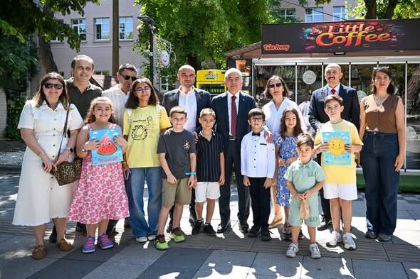 Kırklareli’nde Karne Sevinci Aşure Bereketiyle Buluştu