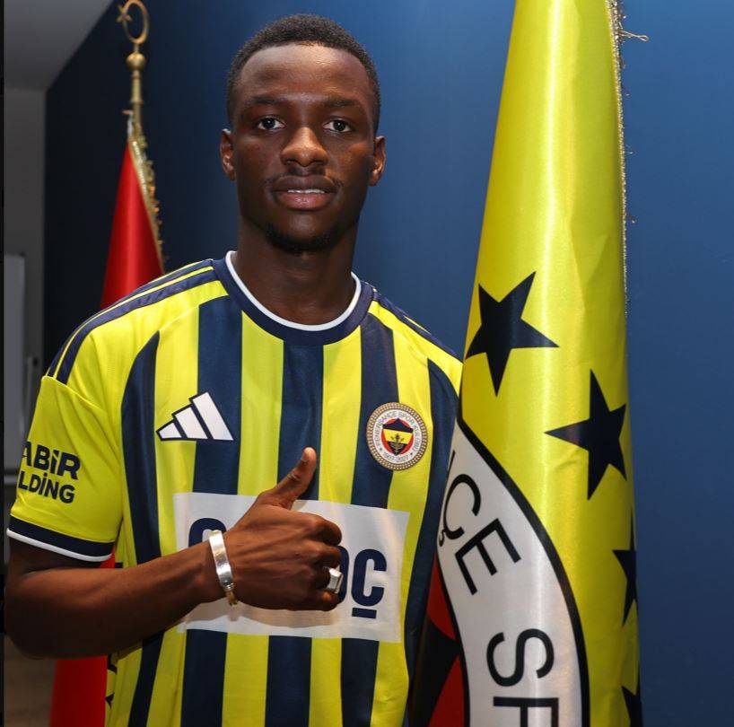 Amara Diouf kimdir? Fenerbahçe’nin yeni transferi kaç yaşında, hangi mevkide?